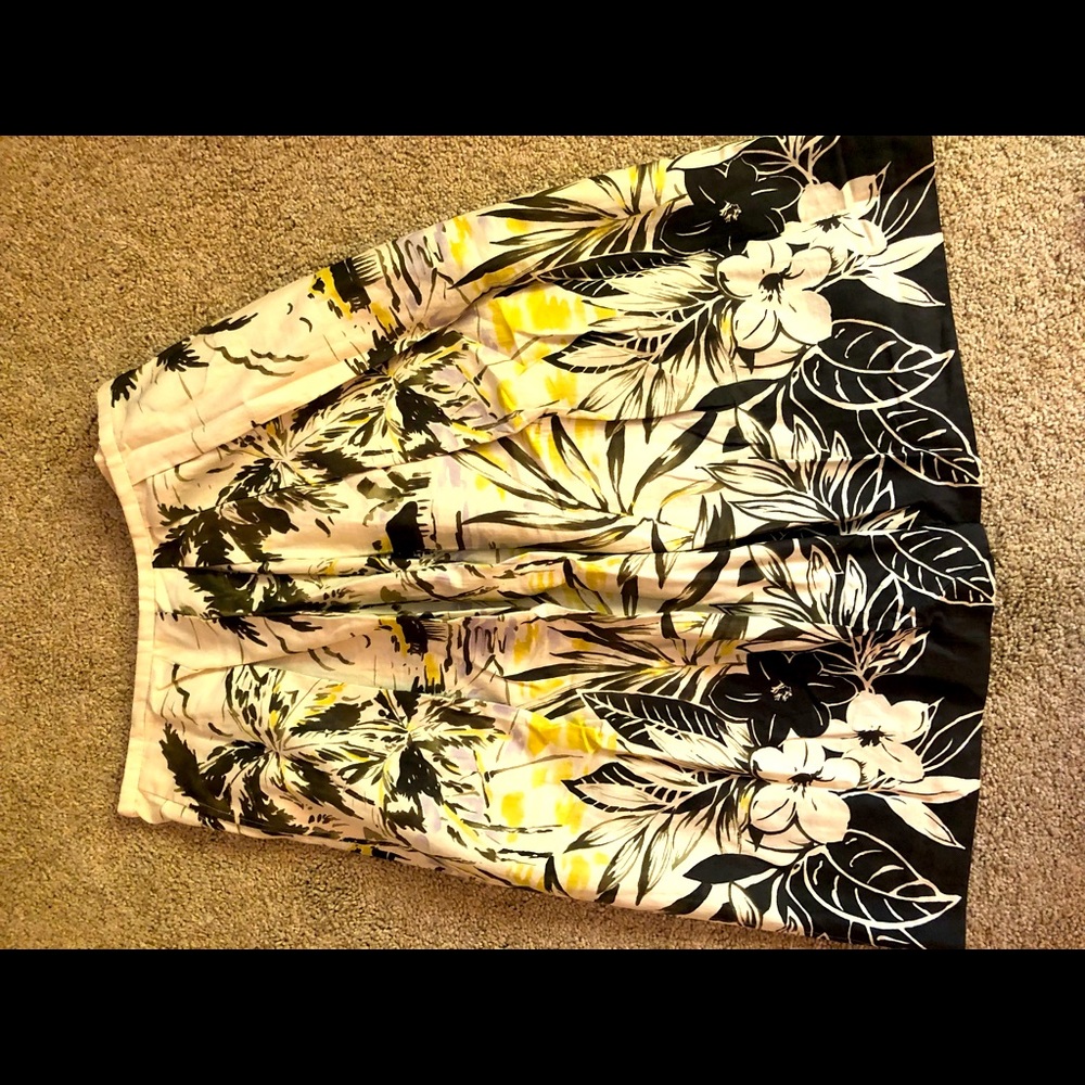 Vintage Calvin Klein tiki print skirt.